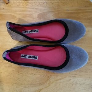 Gray ballet flats